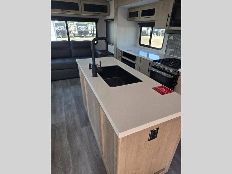 2026 Grand Design 2026 Grand Design Imagine - thumbnail 16