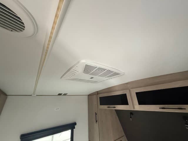 2026 Grand Design 2026 Grand Design Imagine - thumbnail 18