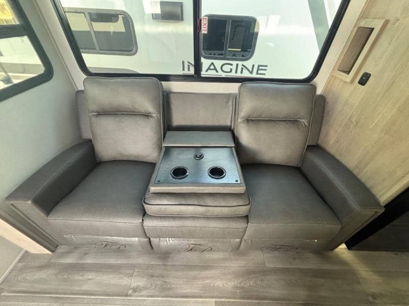 2026 Grand Design 2026 Grand Design Imagine - thumbnail 13