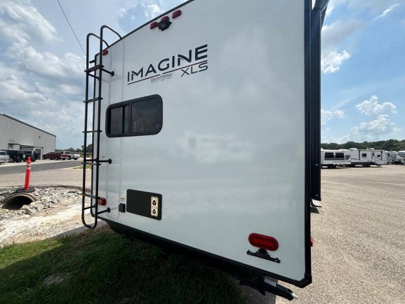 2026 Grand Design 2026 Grand Design Imagine XLS - thumbnail 5