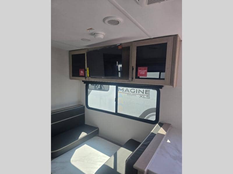 2026 Grand Design 2026 Grand Design Imagine XLS - thumbnail 8