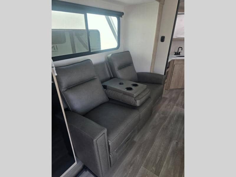 2026 Grand Design 2026 Grand Design Imagine XLS - thumbnail 18