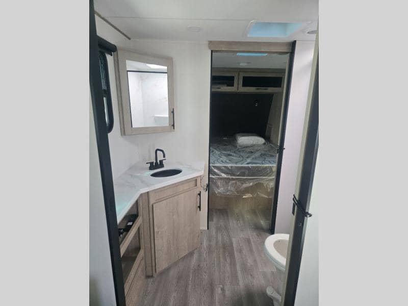 2026 Grand Design 2026 Grand Design Imagine XLS - thumbnail 20