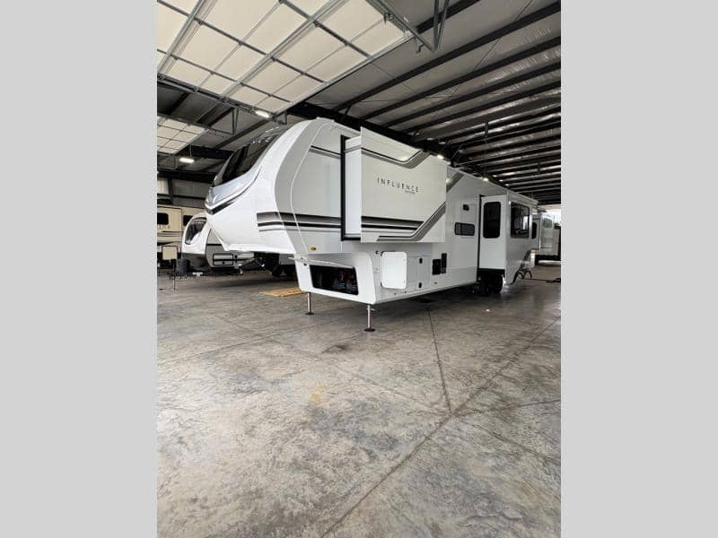 2026 Grand Design 2026 Grand Design Influence - thumbnail 1