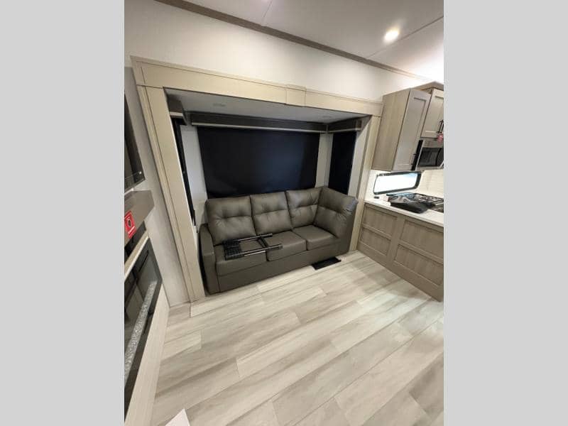 2026 Grand Design 2026 Grand Design Influence - thumbnail 16