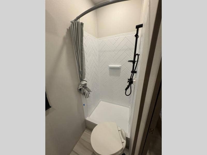 2026 Grand Design 2026 Grand Design Influence - thumbnail 18