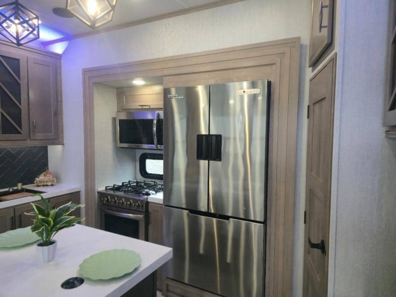 2024 Grand Design 2024 Grand Design Momentum - thumbnail 14