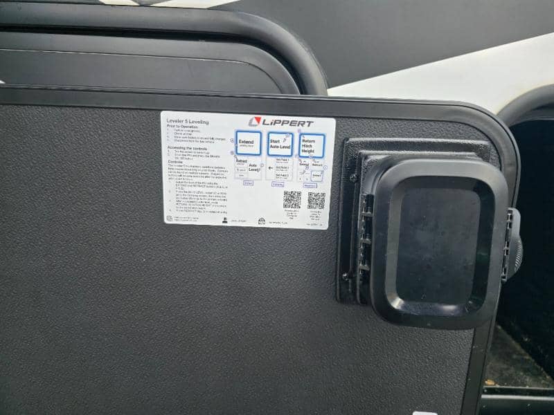 2024 Grand Design 2024 Grand Design Momentum - thumbnail 36