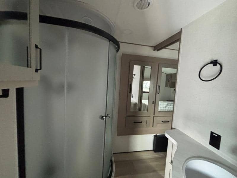 2026 Grand Design 2026 Grand Design Reflection - thumbnail 21