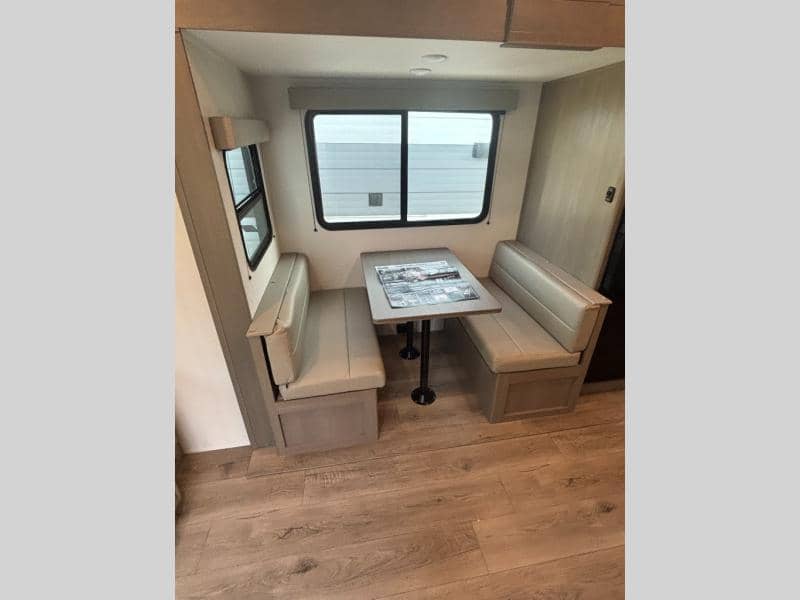 2026 Grand Design 2026 Grand Design Reflection 100 Series - thumbnail 5