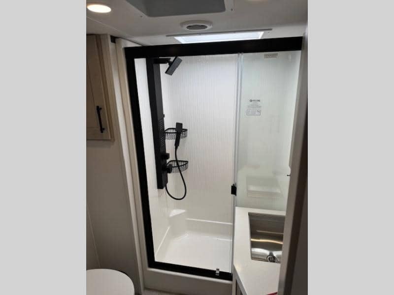 2026 Grand Design 2026 Grand Design Solitude - thumbnail 12