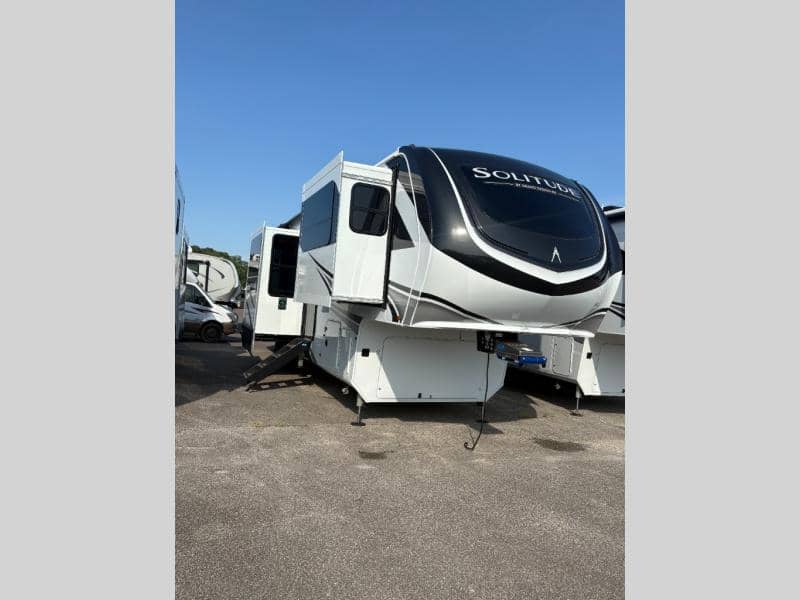 2026 Grand Design 2026 Grand Design Solitude - thumbnail 1
