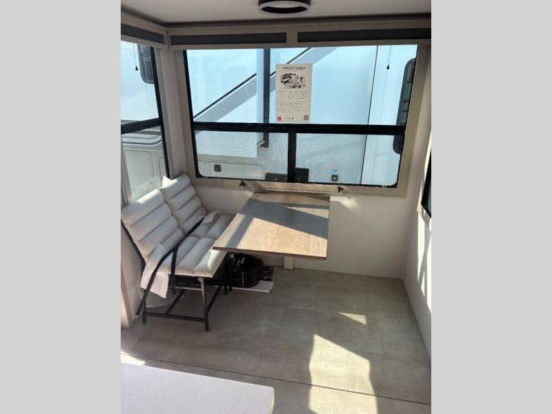 2026 Grand Design 2026 Grand Design Solitude - thumbnail 7