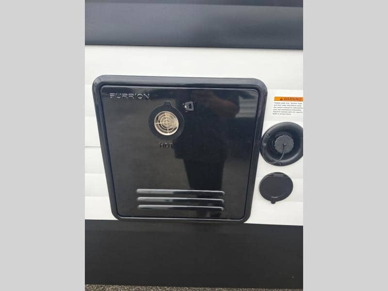 2026 Grand Design 2026 Grand Design Transcend - thumbnail 9