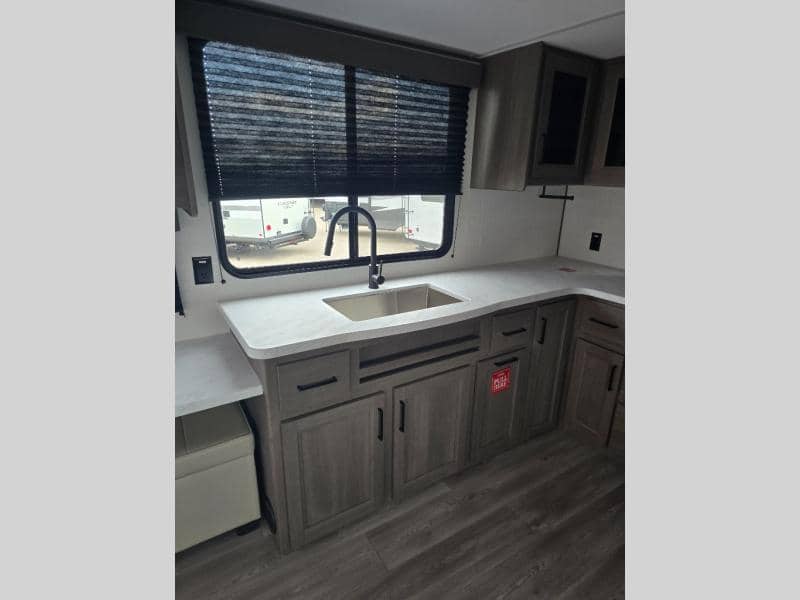 2026 Grand Design 2026 Grand Design Transcend - thumbnail 17