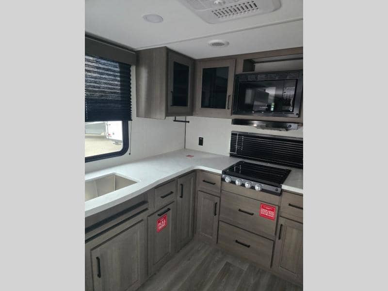 2026 Grand Design 2026 Grand Design Transcend - thumbnail 18