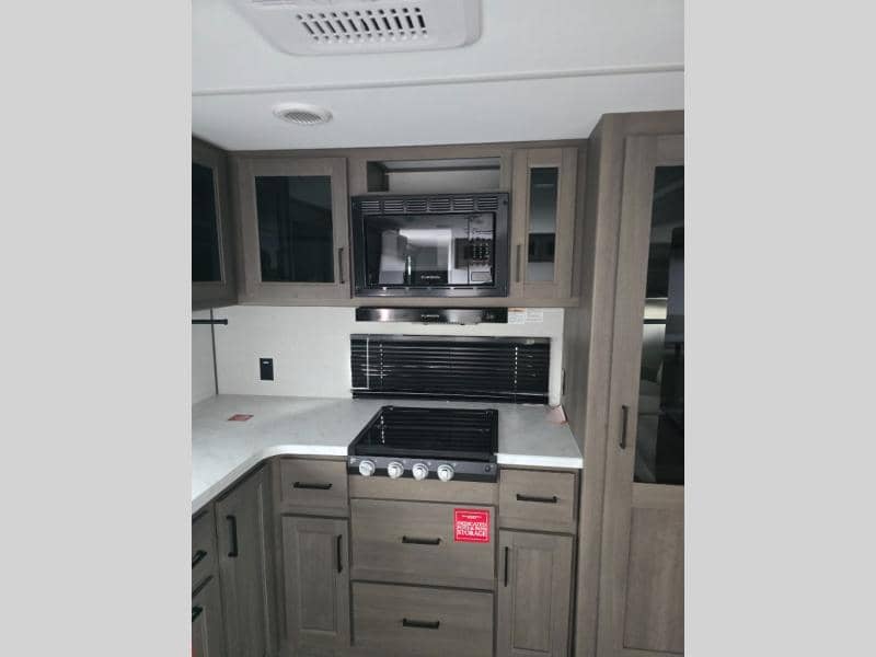 2026 Grand Design 2026 Grand Design Transcend - thumbnail 19