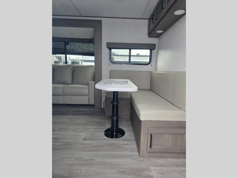 2026 Grand Design 2026 Grand Design Transcend - thumbnail 23