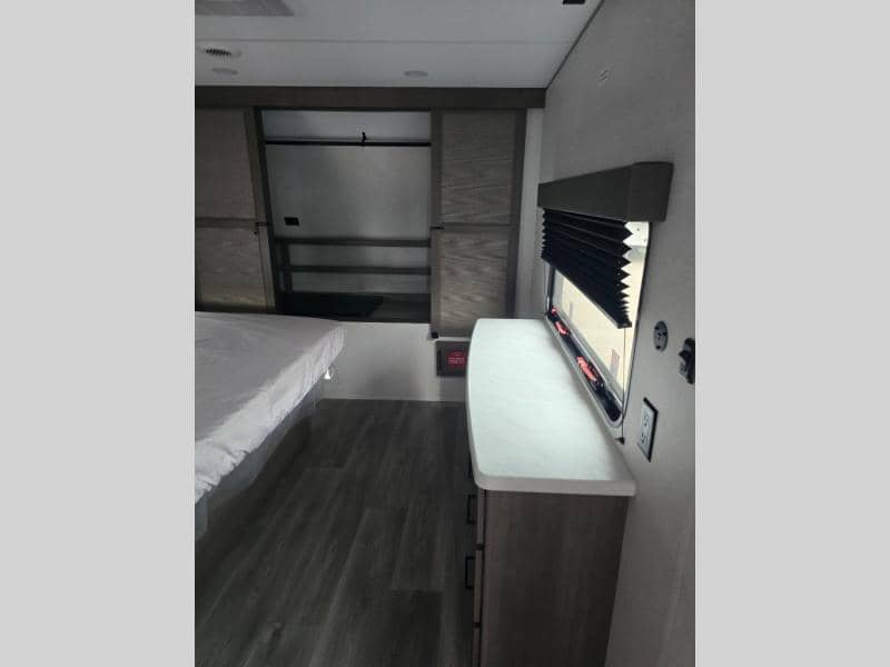 2026 Grand Design 2026 Grand Design Transcend - thumbnail 30