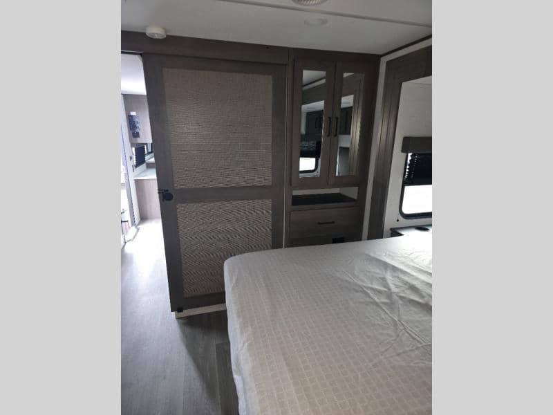 2026 Grand Design 2026 Grand Design Transcend - thumbnail 31