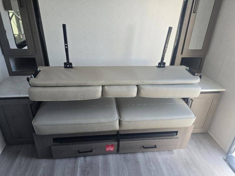 2026 Grand Design 2026 Grand Design Transcend - thumbnail 8