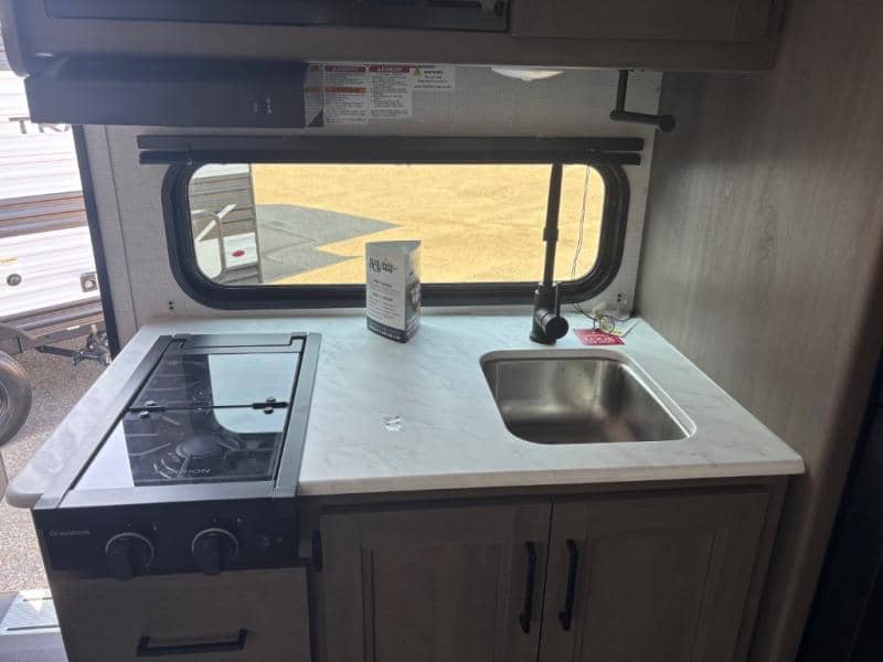 2026 Grand Design 2026 Grand Design Transcend - thumbnail 8