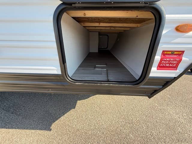 2026 Grand Design 2026 Grand Design Transcend - thumbnail 16