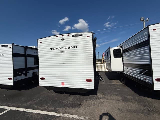 2026 Grand Design 2026 Grand Design Transcend - thumbnail 5