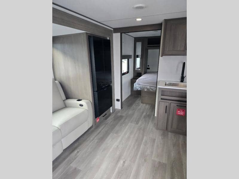 2026 Grand Design 2026 Grand Design Transcend - thumbnail 14