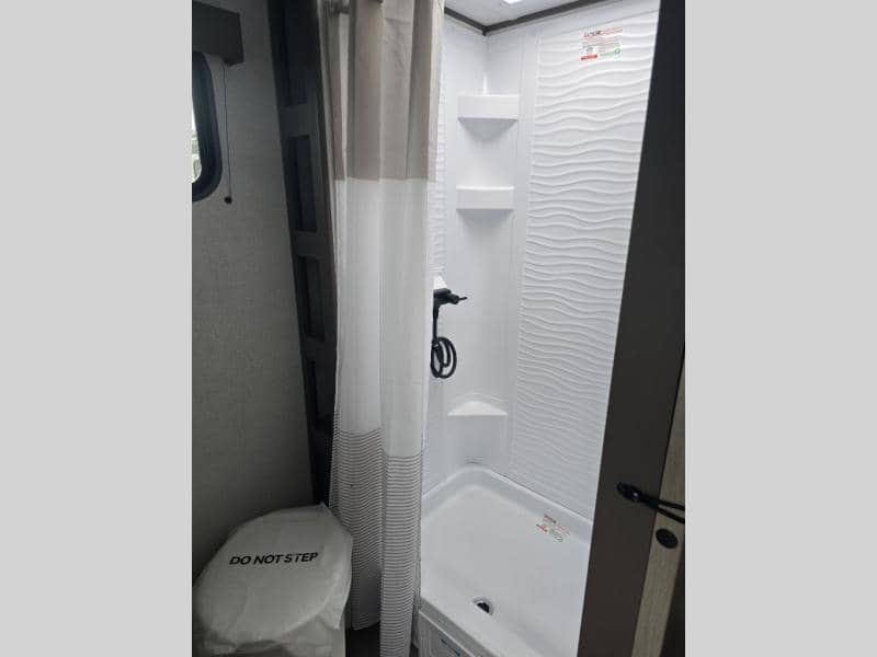 2026 Grand Design 2026 Grand Design Transcend - thumbnail 25