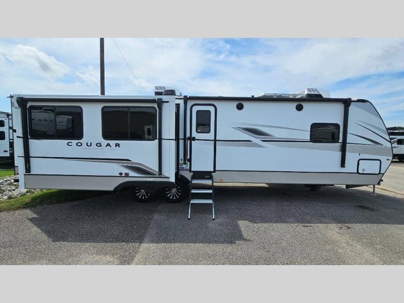 2025 Keystone RV 2025 Keystone RV Keystone Cougar - thumbnail 1