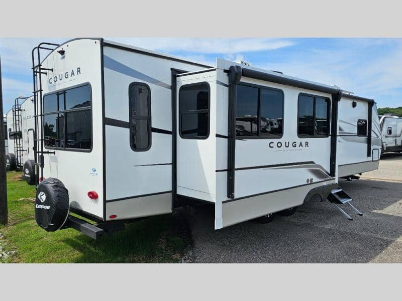 2025 Keystone RV 2025 Keystone RV Keystone Cougar - thumbnail 6