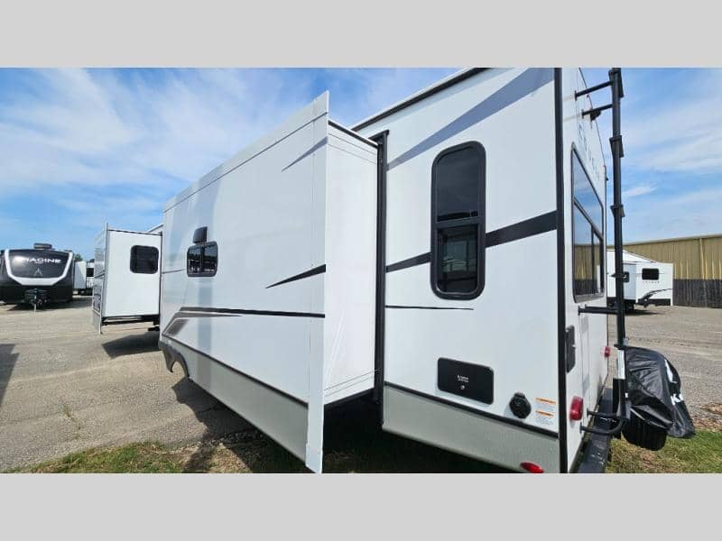 2025 Keystone RV 2025 Keystone RV Keystone Cougar - thumbnail 9