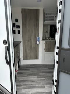 2025 Travel Lite 2025 Travel Lite Rove Lite - thumbnail 9