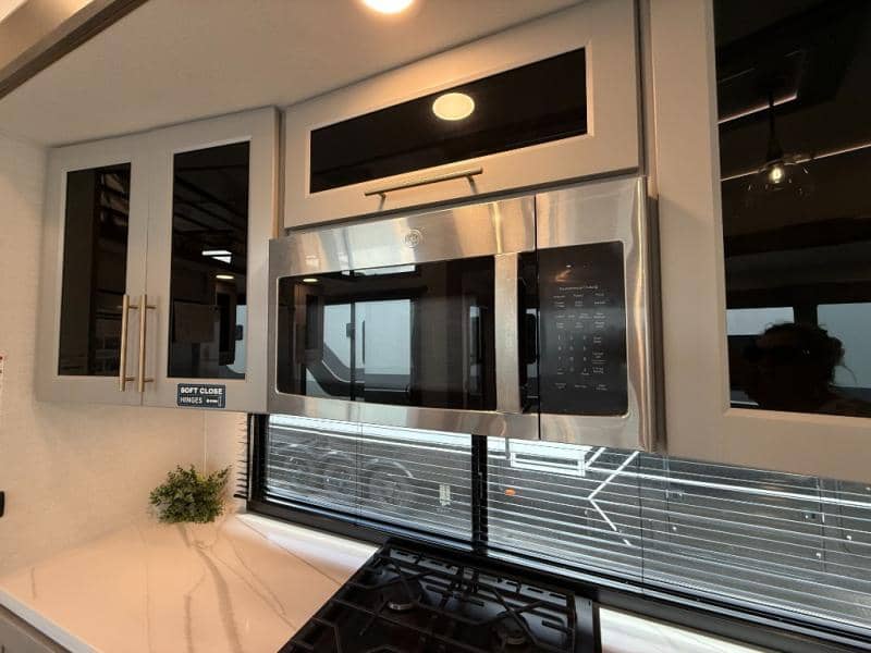 2026 Alliance RV 2026 Alliance RV Benchmark - thumbnail 9