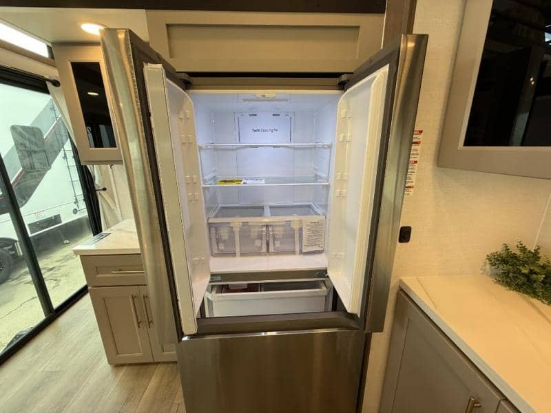 2026 Alliance RV 2026 Alliance RV Benchmark - thumbnail 14