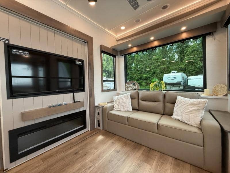 2026 Alliance RV 2026 Alliance RV Benchmark - thumbnail 21