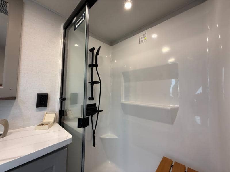 2026 Alliance RV 2026 Alliance RV Benchmark - thumbnail 29