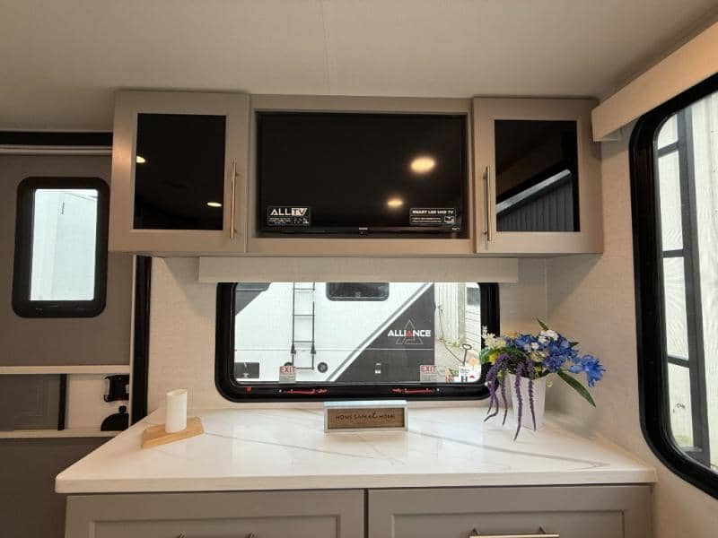 2026 Alliance RV 2026 Alliance RV Benchmark - thumbnail 37
