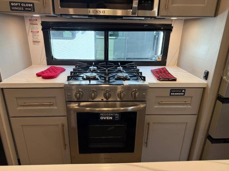 2026 Alliance RV 2026 Alliance RV Paradigm - thumbnail 10