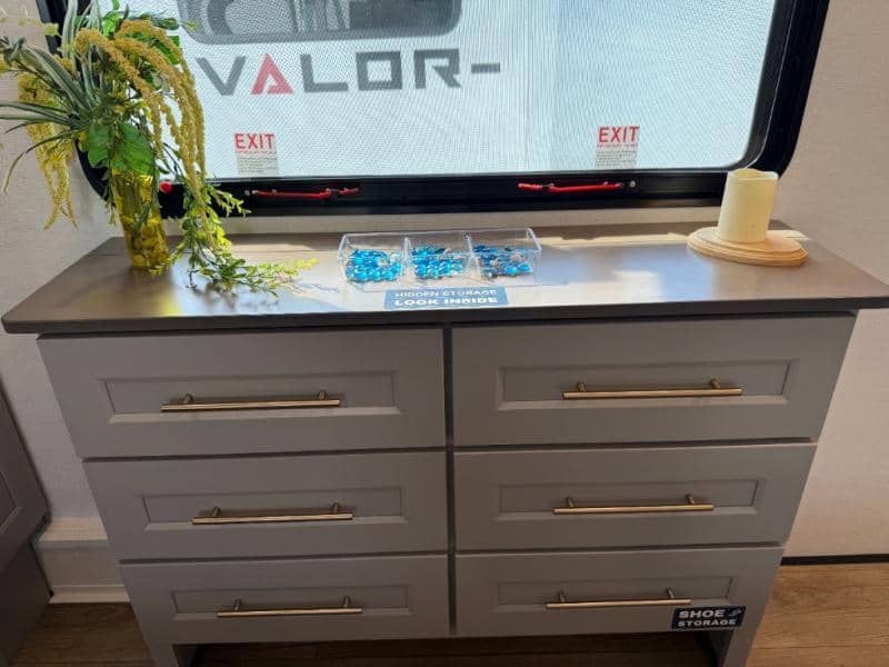 2026 Alliance RV 2026 Alliance RV Paradigm - thumbnail 35