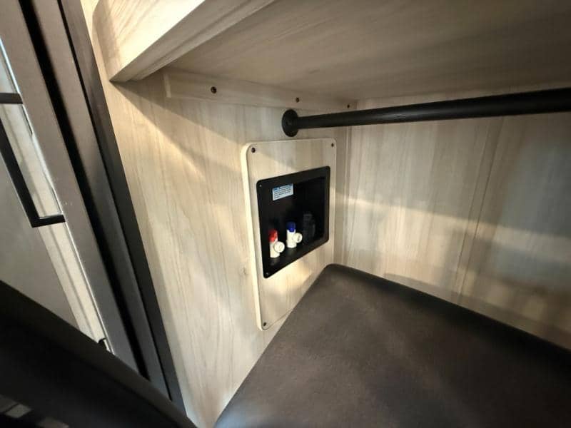 2025 Alliance RV 2025 Alliance RV Valor - thumbnail 30