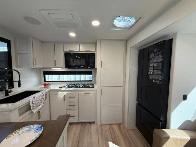 2026 Brinkley RV 2026 Brinkley RV Model IX - thumbnail 7