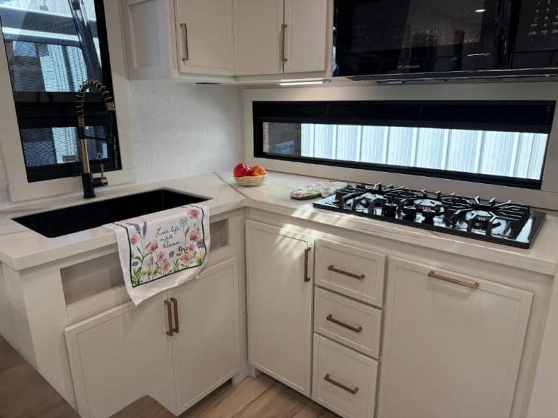 2026 Brinkley RV 2026 Brinkley RV Model IX - thumbnail 8