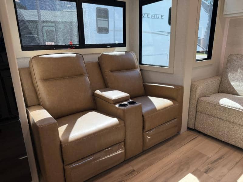 2026 Brinkley RV 2026 Brinkley RV Model IX - thumbnail 17