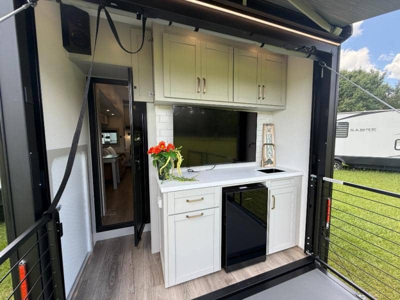 2026 Brinkley RV 2026 Brinkley RV Model Z - thumbnail 6