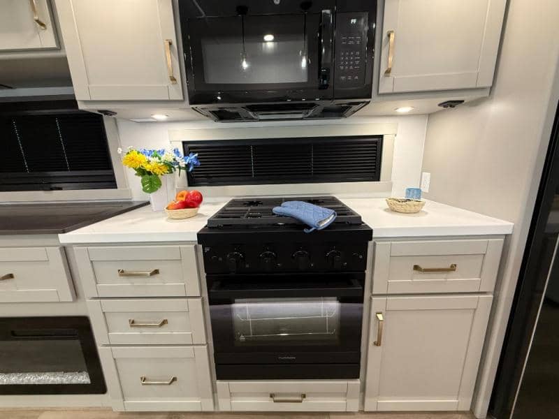 2026 Brinkley RV 2026 Brinkley RV Model Z - thumbnail 9