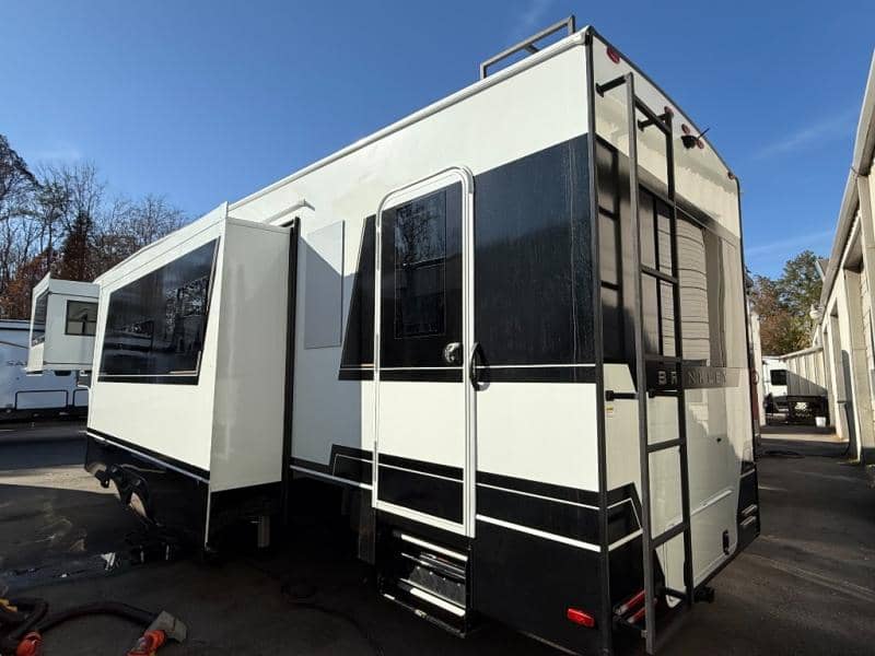 2026 Brinkley RV 2026 Brinkley RV Model Z - thumbnail 50