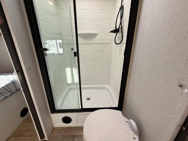 2023 Dutchmen 2023 Dutchmen Astoria - thumbnail 31