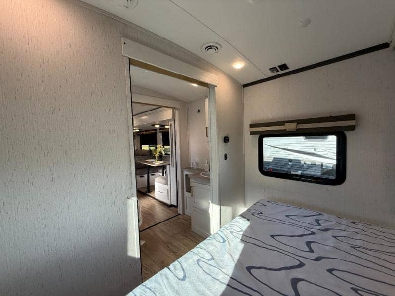 2023 Dutchmen 2023 Dutchmen Astoria - thumbnail 38